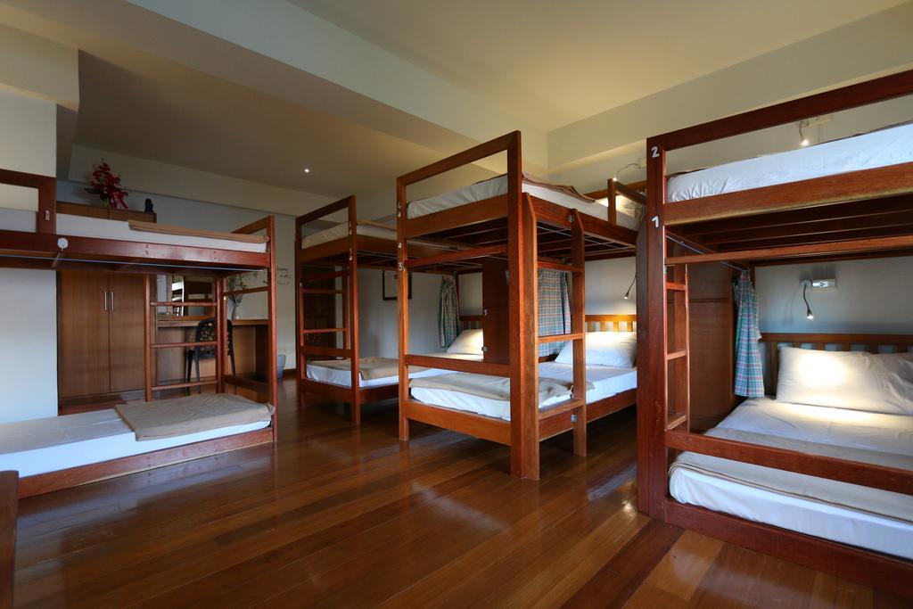 Chanchala Cafe & Hostel Hua Hin Dış mekan fotoğraf