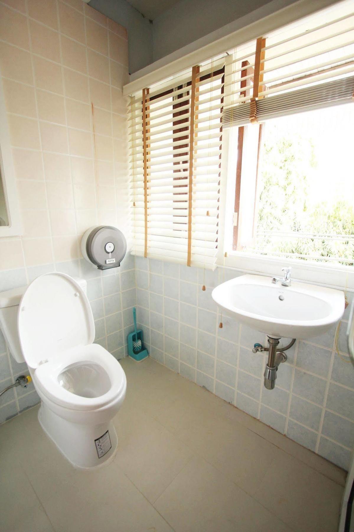 Chanchala Cafe & Hostel Hua Hin Dış mekan fotoğraf