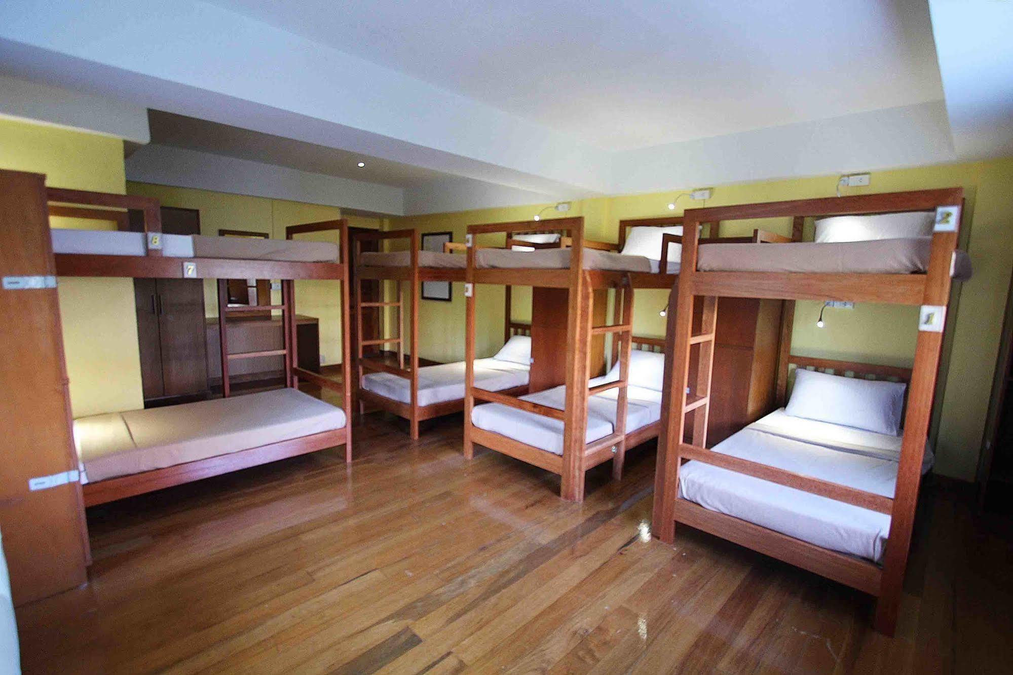 Chanchala Cafe & Hostel Hua Hin Dış mekan fotoğraf